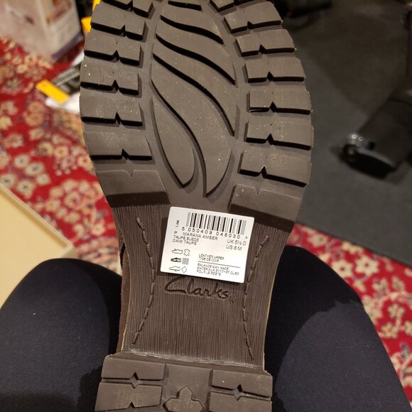 New in Box Clarks Marana Amber Taupe Suede Ankle Boots - Size 8 - Picture 7 of 10